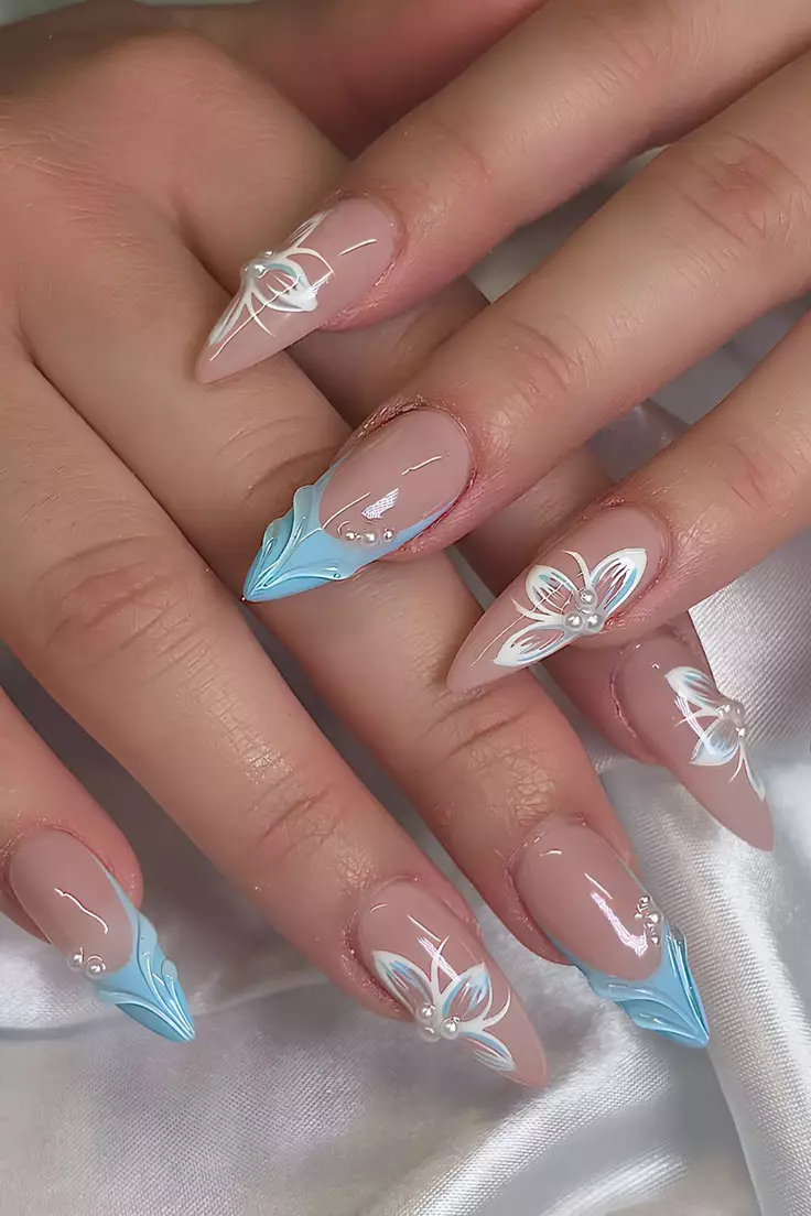 Minimal Girlie